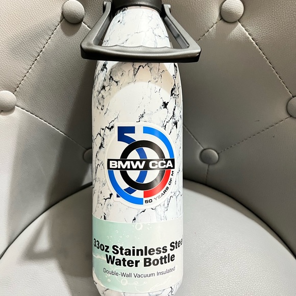 BMW M Exclusive Limited-Edition Jumbo Size Insulated Water Bottle with handle - Picture 3 of 8